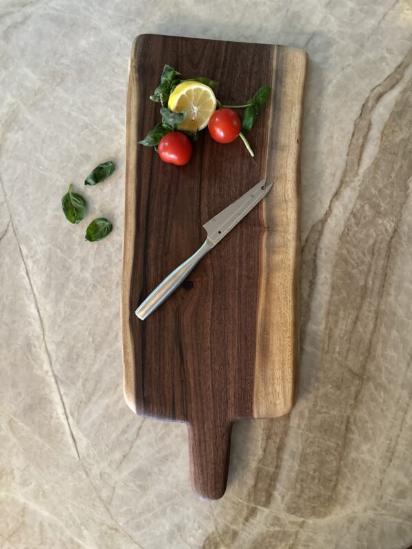 Walnut Board with handle #1 - Image 4