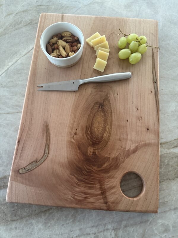 Maple Board, hole handle
